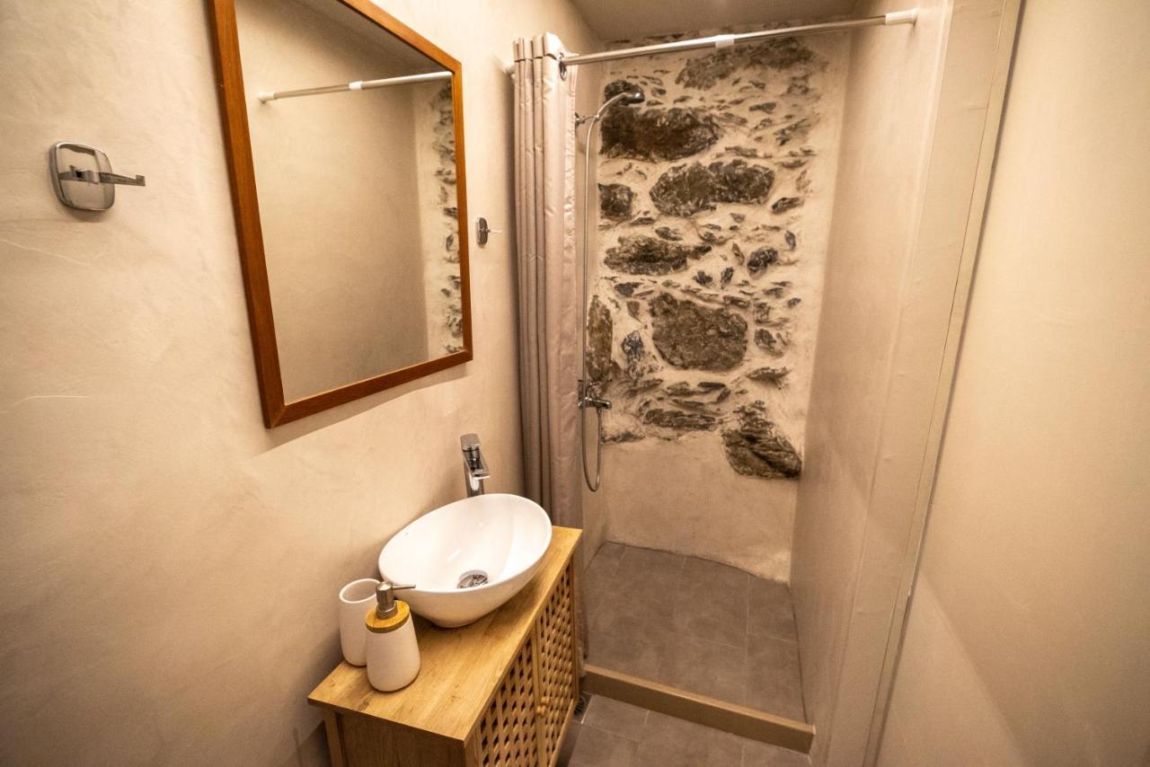 Feneri 3 -Cozy Rustic Apt 20' From Elafonisi Beach Perivolia  Exterior photo
