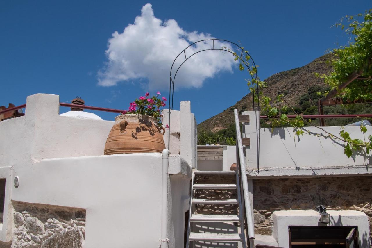 Feneri 3 -Cozy Rustic Apt 20' From Elafonisi Beach Exterior photo